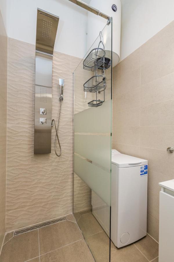 Apartmani Andjelina ริเยกา ภายนอก รูปภาพ